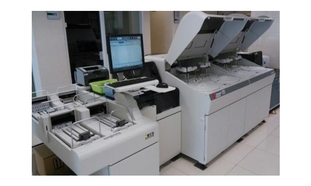 马龙县人民医院全自动生化分析仪等设备采购项目公开招标
